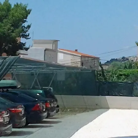 Duce 9437d Lägenhet